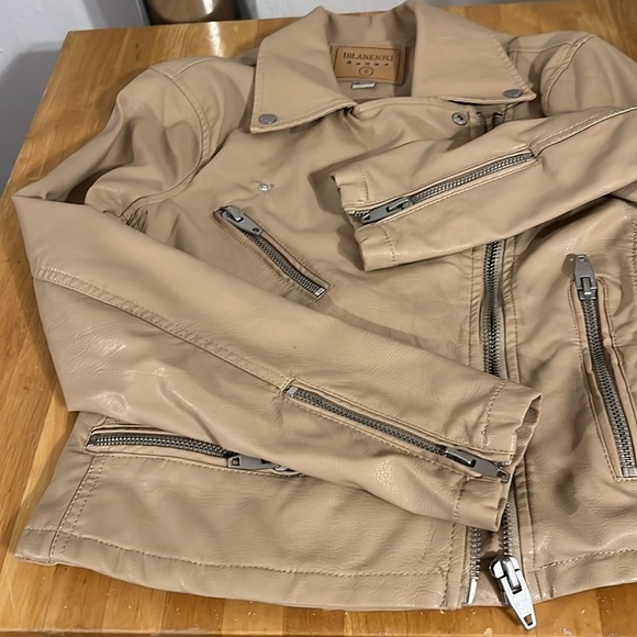 BlankNYC Woman’s Size S Faux Leather Camel Tan Traditional Motto Biker Jacket - Picture 12 of 12